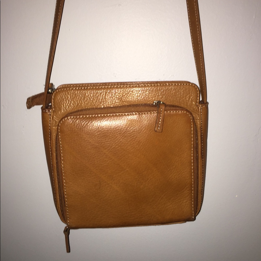 FOSSIL 😍AUTHENTIC FOSSIL PURSE 👛 - Picture 3 of 6
